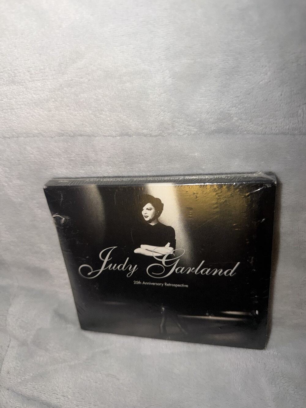 Judy Garland 25th Anniversary Retrospective CD & Booklet 1995